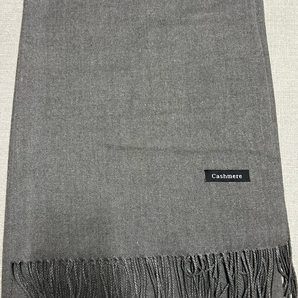 Gray Cashmere Women’s Scarf